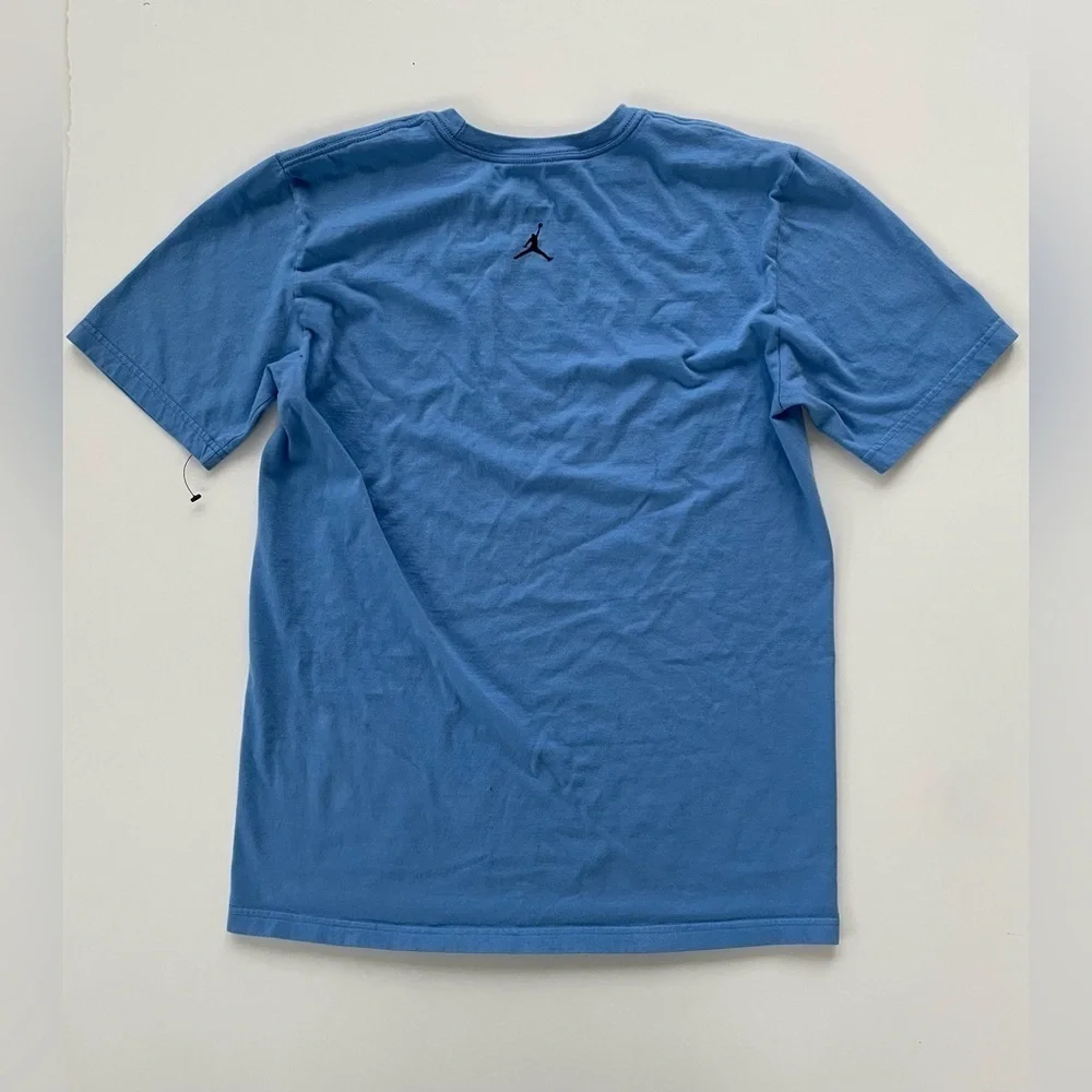 JORDAN Flight Jumpman Light Blue Crewneck Short sleeve Tee Size Medium